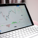 海外で無料提供されているMT4 EAを活用する方法とその注意点